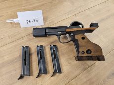 Unique DES 69 - .22LR