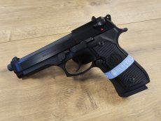Beretta 92FS - .22LR